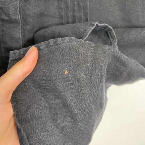 Vintage – Black Pleated Button Down Short Sleeve Linen Blouse - Picture 9 of 9